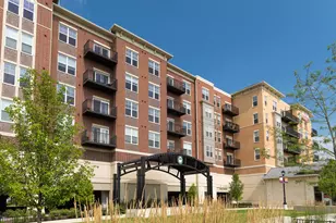 255 N Addison Ave, Elmhurst, IL 60126 - Photo 1