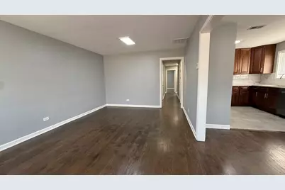 5843 N Cicero Avenue #2, Chicago, IL 60646 - Photo 3