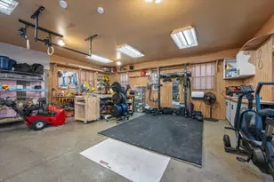 1477 Oakwood Ave, Highland Park, IL 60035 - Photo 25