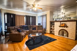 8237 S Green St, Chicago, IL 60620 - Photo 3