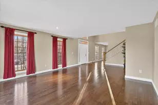 8306 E Crockett Rd, Roscoe, IL 61073 - Photo 11