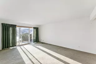 5200 Carriageway Dr, Rolling Meadows, IL 60008 - Photo 3