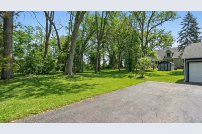 21870 W Lake Avenue, Round Lake, IL 60073 - Photo 67