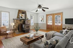 21870 W Lake Ave, Round Lake, IL 60073 - Photo 11