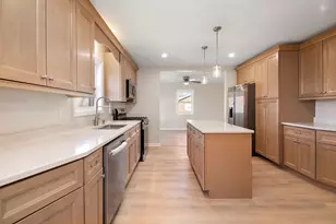 675 Washington Ave, Bourbonnais, IL 60914 - Photo 9