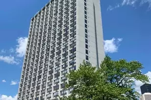 5100 N Marine Dr, Chicago, IL 60640 - Photo 1