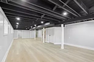 5547 N California Ave, Chicago, IL 60625 - Photo 27