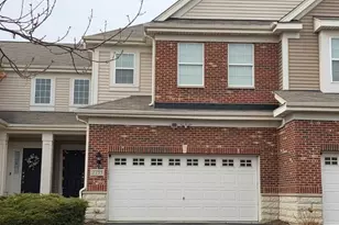 2755 Blakely Ln, Naperville, IL 60540 - Photo 3