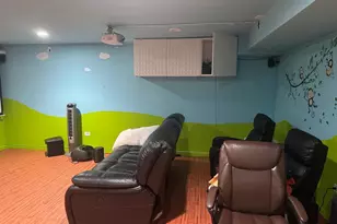 2755 Blakely Ln, Naperville, IL 60540 - Photo 15