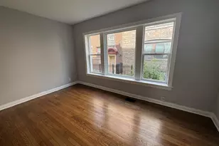 7847 S Bennett Ave, Chicago, IL 60649 - Photo 17