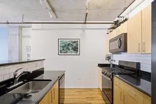 700 W Van Buren St, Chicago, IL 60607 - Photo 5