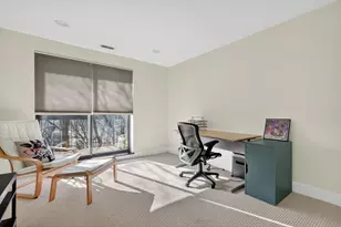 711 S River Rd, Des Plaines, IL 60016 - Photo 17