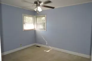 18 E Rocket Cir, Park Forest, IL 60466 - Photo 9