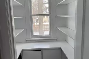 340 N Wright St, Naperville, IL 60540 - Photo 9