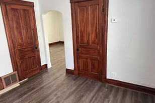 340 N Wright St, Naperville, IL 60540 - Photo 11