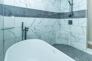 379 Larkspur Ln, Normal, IL 61761 - Photo 43