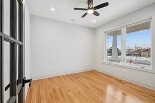 11036 Austin Ave, Chicago Ridge, IL 60415 - Photo 3