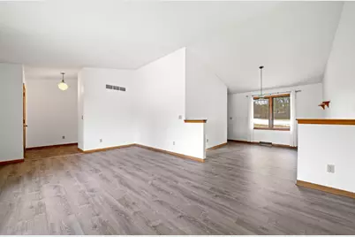 [Address not provided], Machesney Park, IL 61115 - Photo 5