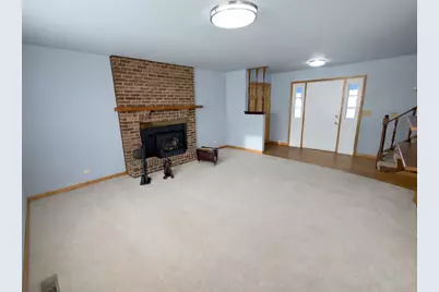 862 Omaha Court, Carol Stream, IL 60188 - Photo 7