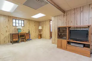 12728 S Saginaw Ave, Chicago, IL 60633 - Photo 17