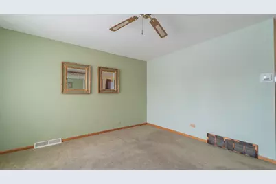 12728 S Saginaw Avenue, Chicago, IL 60633 - Photo 5