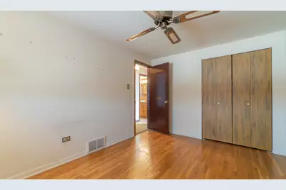 12728 S Saginaw Avenue, Chicago, IL 60633 - Photo 15