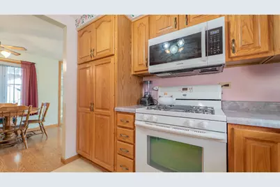 12728 S Saginaw Avenue, Chicago, IL 60633 - Photo 9