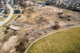 755 Surryse Rd, Lake Zurich, IL 60047 - Photo 23