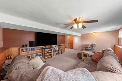 755 Surryse Road, Lake Zurich, IL 60047 - Photo 17