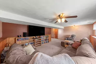 755 Surryse Rd, Lake Zurich, IL 60047 - Photo 17