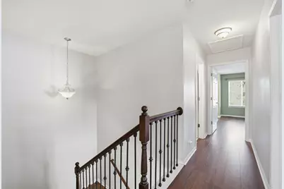 2140 Colchester Avenue, Hoffman Estates, IL 60192 - Photo 23