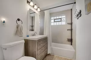 333 Homewood Ct, Chicago Heights, IL 60411 - Photo 17