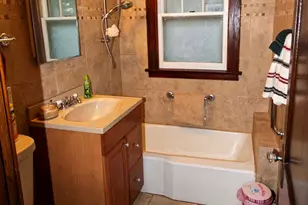 510 N Raynor Ave, Joliet, IL 60435 - Photo 15