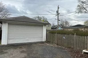 510 N Raynor Ave, Joliet, IL 60435 - Photo 5