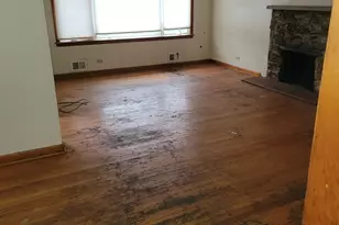 213 S Summit St, Wheaton, IL 60187 - Photo 11