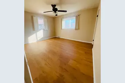 1000 N Lewis Avenue, Waukegan, IL 60085 - Photo 5