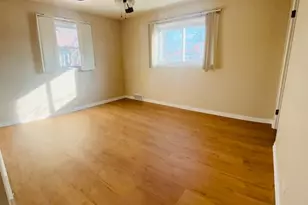 1000 N Lewis Ave, Waukegan, IL 60085 - Photo 5