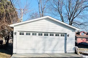 1000 N Lewis Ave, Waukegan, IL 60085 - Photo 15