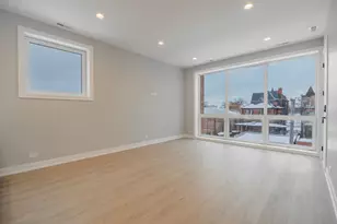 3738 S Calumet Ave, Chicago, IL 60653 - Photo 3