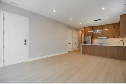 3738 S Calumet Avenue #2N, Chicago, IL 60653 - Photo 5