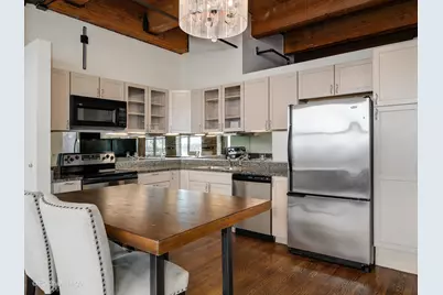 540 N Lake Shore Drive #421, Chicago, IL 60611 - Photo 9