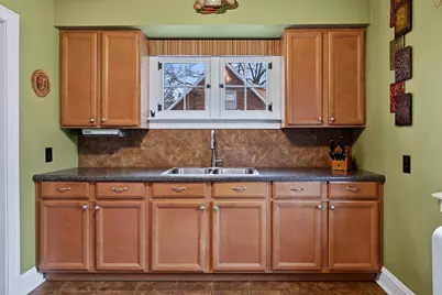 917 Division Street, Lisle, IL 60532 - Photo 11