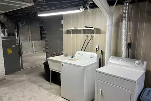 906 N Wasson St, Streator, IL 61364 - Photo 17