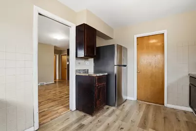 15009 Meadow Lane, Dolton, IL 60419 - Photo 7