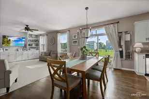 47 Windstone Dr, North Aurora, IL 60542 - Photo 3