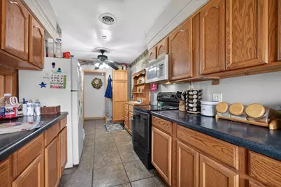 838 S State Street, Geneseo, IL 61254 - Photo 9