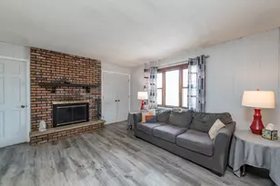 10222 W Bairstow Ave, Beach Park, IL 60087 - Photo 27