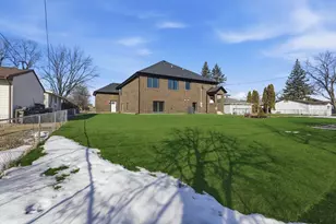 9327 Pleasant Ave, Tinley Park, IL 60487 - Photo 21