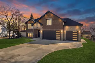 9327 Pleasant Ave, Tinley Park, IL 60487 - Photo 1