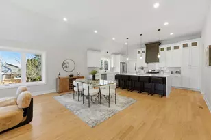 9327 Pleasant Ave, Tinley Park, IL 60487 - Photo 7